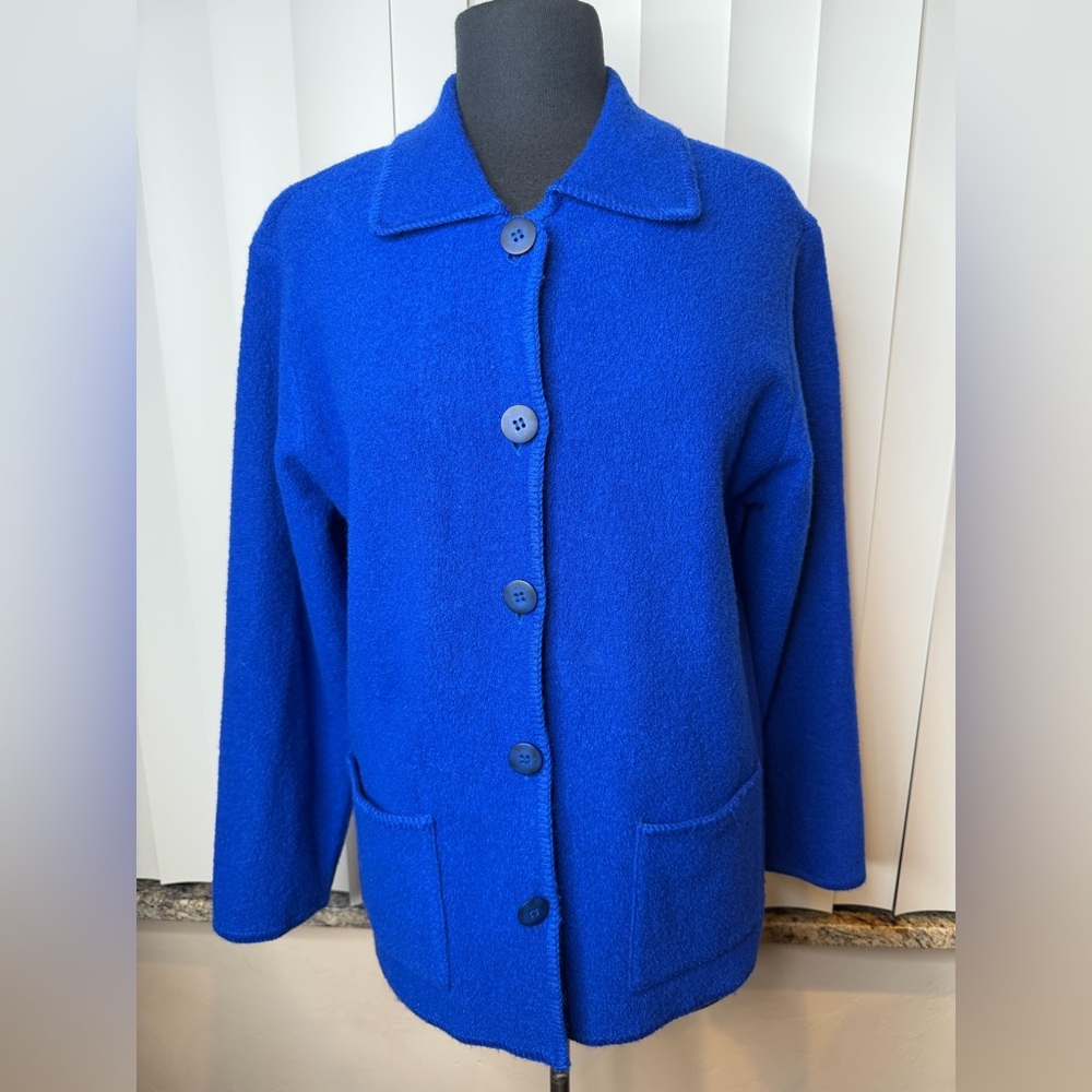 VTG Requirements 100% Wool Cardigan Sweater Periwinkle Collar Size Medium